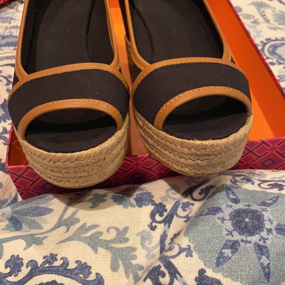 SOLD ON DIFFERENT PLATFORM - Picture 10 of 10